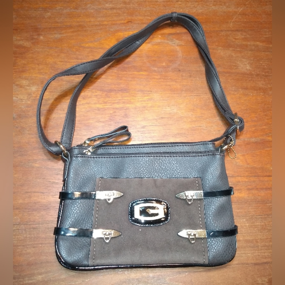 Gussaci Crossbody Purse, Brown, Adjustable Strap, Two Interior Compartme…